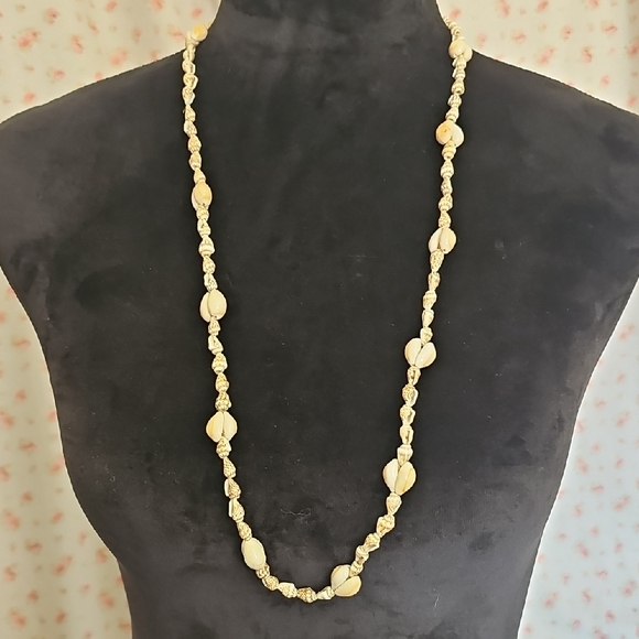 Shell Infinity Necklace 30 Inches 🎲 - Picture 1 of 2